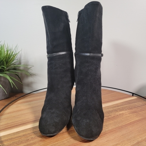 GIORGIO ARMANI black suede heel boots booties 38.5 - Picture 5 of 17